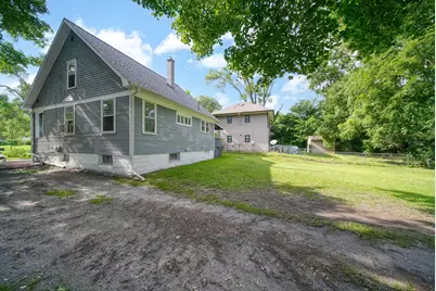 1717 Carl Breeding Way, Jackson, MI 49203 - Photo 36