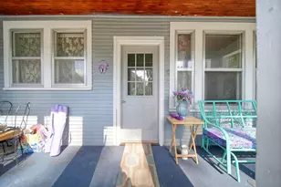 1717 Carl Breeding Wy, Jackson, MI 49203 - Photo 8