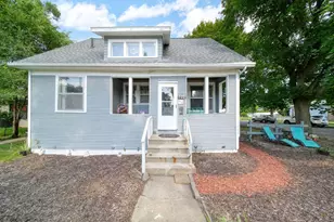 1717 Carl Breeding Wy, Jackson, MI 49203 - Photo 4