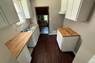 26655 Rosewood St, Roseville, MI 48066 - Photo 8