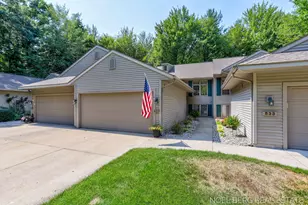 529 Tournament Cir, Muskegon, MI 49444 - Photo 1