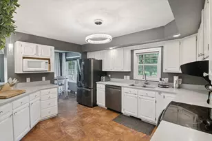 1923 E Kimmel Rd, Jackson, MI 49201 - Photo 14