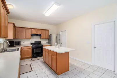 2119 Cattail Circle, Rochester, MI 48309 - Photo 12
