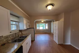 2120 5th St, Wyandotte, MI 48192 - Photo 6