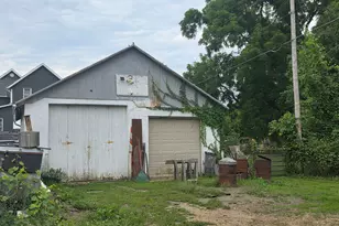 1464 M-40, Gobles, MI 49055 - Photo 8