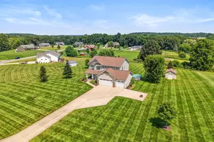 4270 Autumn Ridge Dr, Middleville, MI 49333 - Photo 2