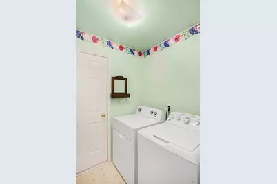 43146 Dante Court, Sterling Heights, MI 48313 - Photo 10