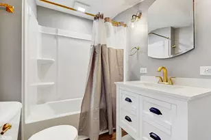 409 Oak St, Three Oaks, MI 49128 - Photo 18