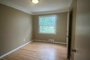 6349 Archdale St, Detroit, MI 48228 - Photo 4