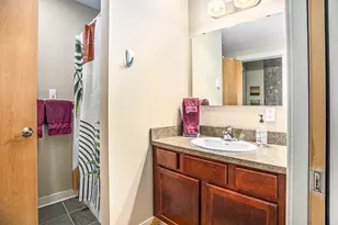 105 W Danaher St, Ludington, MI 49431 - Photo 30