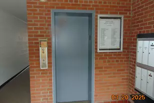 2915 W 13 Mile Rd, Royal Oak, MI 48073 - Photo 8