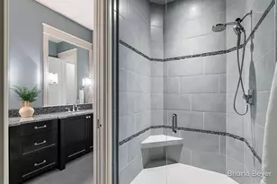 335 Bridge St NW, Grand Rapids, MI 49504 - Photo 50