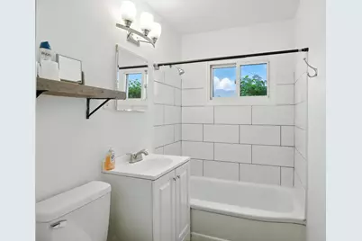 644 E Brickley Avenue, Hazel Park, MI 48030 - Photo 26