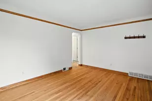 644 E Brickley Ave, Hazel Park, MI 48030 - Photo 16