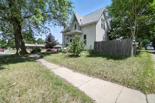 404 S Bridge St, Belding, MI 48809 - Photo 26