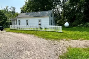 22511 Capital Ave NE, Battle Creek, MI 49017 - Photo 10