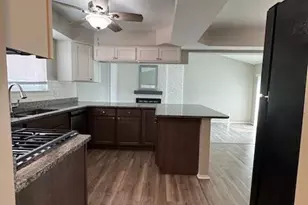 11053 Lorman Dr, Sterling Heights, MI 48312 - Photo 4