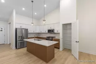 2831 W Cobblestone Ct. SE, Kentwood, MI 49512 - Photo 10