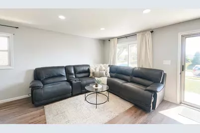13429 Zagaiski Avenue, Warren, MI 48089 - Photo 2