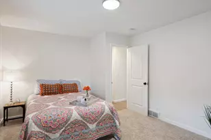 323 13th St, Plainwell, MI 49080 - Photo 20