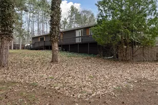 323 13th St, Plainwell, MI 49080 - Photo 4