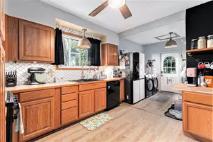 709 E Loomis St, Ludington, MI 49431 - Photo 4