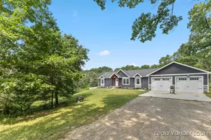 7385 14 Mile Rd NE, Rockford, MI 49341 - Photo 4