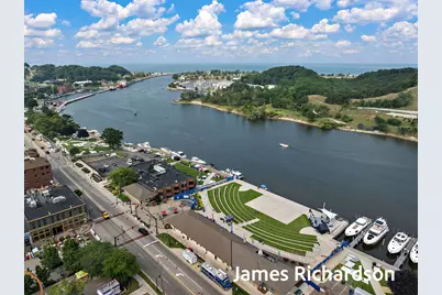 300 Washington Avenue #6, Grand Haven, MI 49417 - Photo 46