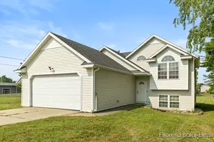 5589 Burlingame Ave SW, Wyoming, MI 49509 - Photo 2