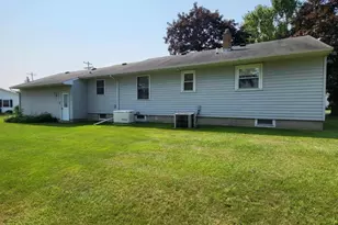 10910 North Dr, Fowler, MI 48835 - Photo 10