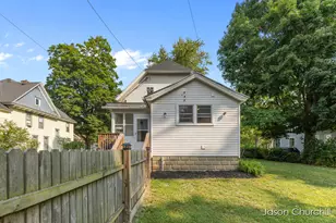 521 Trowbridge St, Allegan, MI 49010 - Photo 38