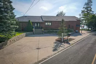 815 E Lake Mitchell Dr, Cadillac, MI 49601 - Photo 26