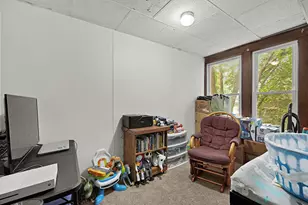 409 Marion Ave, Big Rapids, MI 49307 - Photo 10