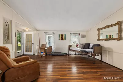 1133 Yeomans Street #105, Ionia, MI 48846 - Photo 6