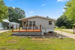 1133 Yeomans St, Ionia, MI 48846 - Photo 4