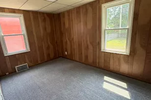 12937 Pullman St, Southgate, MI 48195 - Photo 6