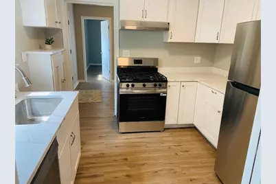 8627 Robindale Avenue, Dearborn Heights, MI 48127 - Photo 6