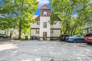 922 S Park St, Kalamazoo, MI 49001 - Photo 2