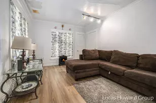 922 S Park St, Kalamazoo, MI 49001 - Photo 6