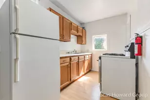 521 Pearl St, Kalamazoo, MI 49007 - Photo 24