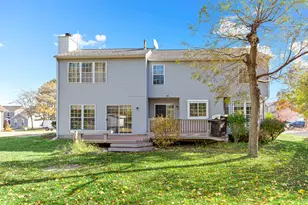 1844 Poppleton Dr, West Bloomfield, MI 48324 - Photo 40