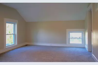 640 S Washington Street, Constantine, MI 49042 - Photo 18