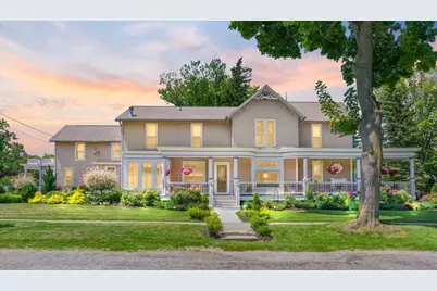 461 Fifth Street, Manistee, MI 49660 - Photo 1