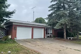 3246 Royal Oak Rd, Roosevelt Park, MI 49441 - Photo 2