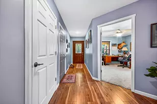 3125 Stratford St, Norton Shores, MI 49444 - Photo 4