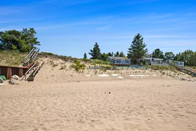 10589 Lakeshore Drive, West Olive, MI 49460 - Photo 14