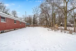 713 Chicago Ave, Kalamazoo, MI 49048 - Photo 14