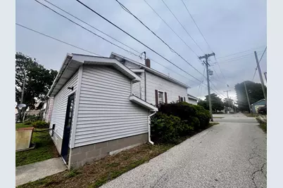 208 S Harrison Street, Ludington, MI 49431 - Photo 4