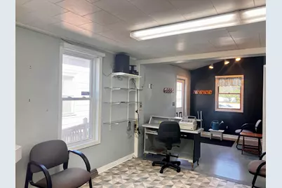 208 S Harrison Street, Ludington, MI 49431 - Photo 6