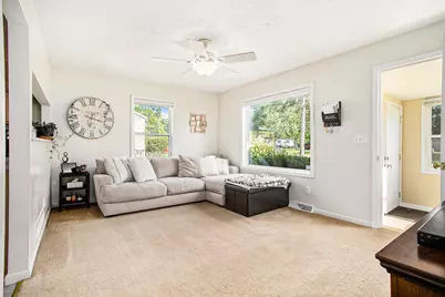 134 Creekview Drive, Battle Creek, MI 49037 - Photo 6